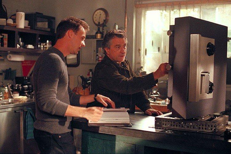 Медвежатник - Лучшие фильмы про ограбления