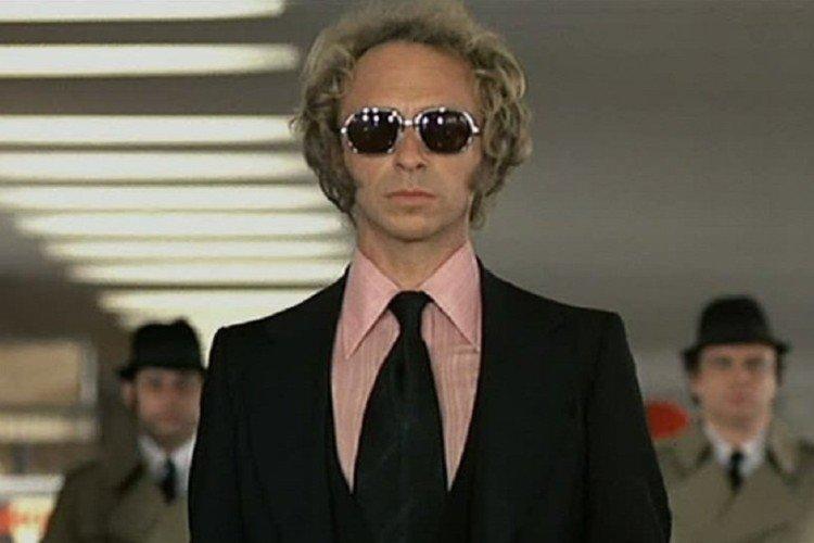 Высокий блондин в черном ботинке - Лучшие французские комедии