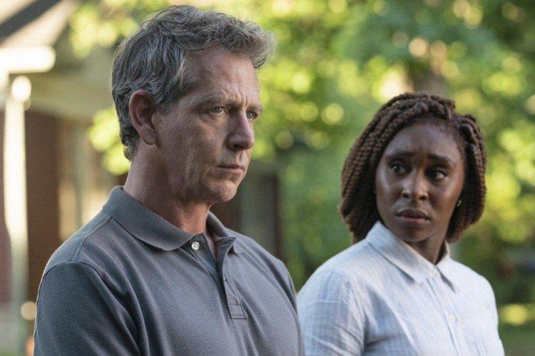 Чужак - Лучшие сериалы 2020 года