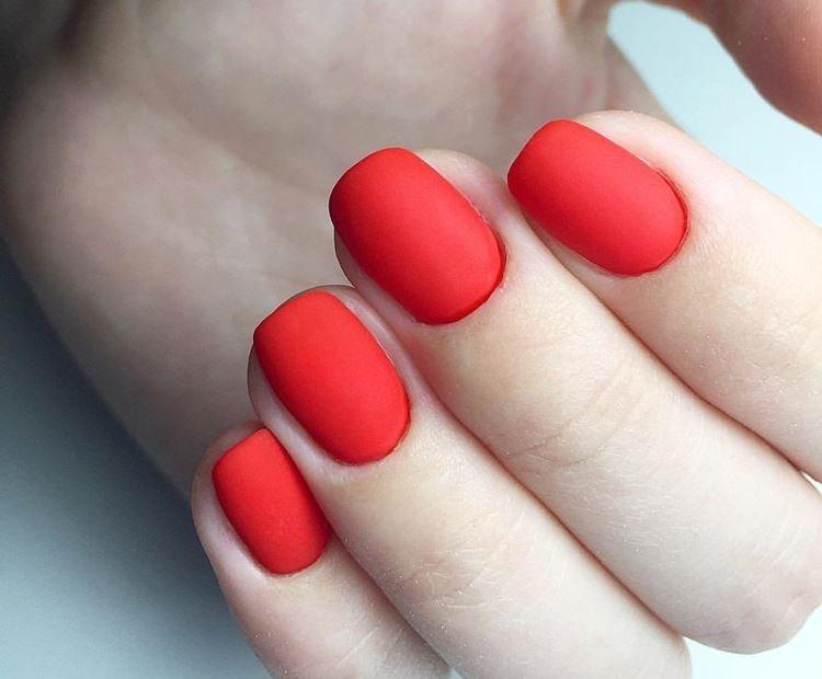 Матовый маникюр 2020 - Модные тенденции