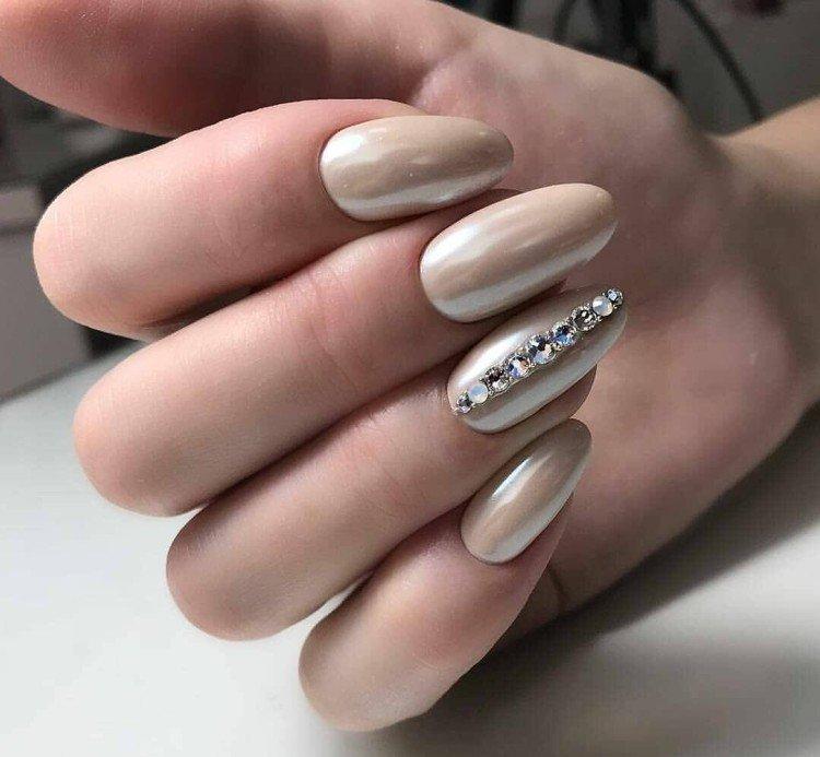 Втирка - Маникюр 2021