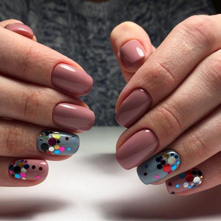 Конфетти - Маникюр 2021