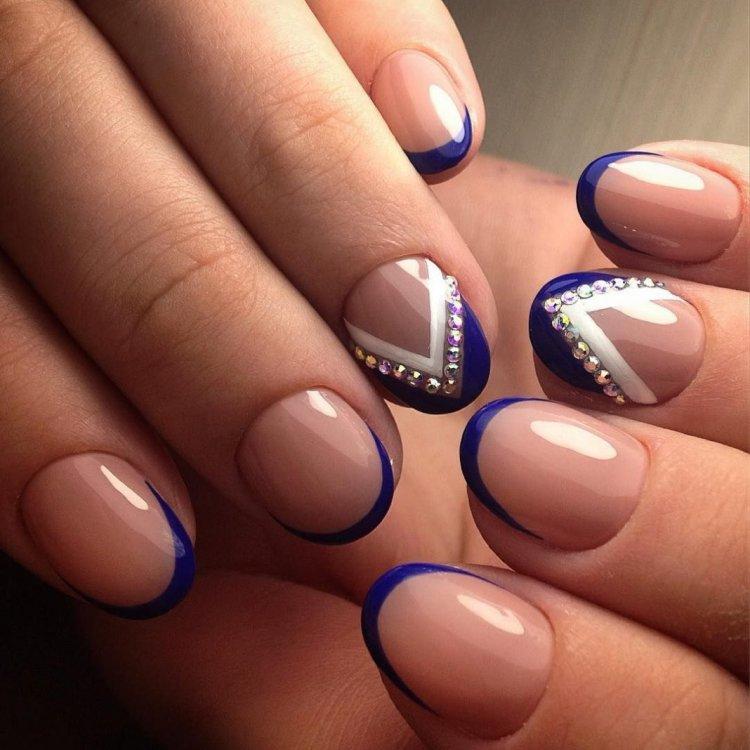 Френч на короткие ногти 2020 - фото маникюра