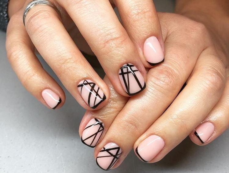 Маникюр френч на короткие ногти 2020