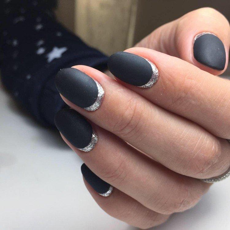 Матовый маникюр на короткие ногти 2021