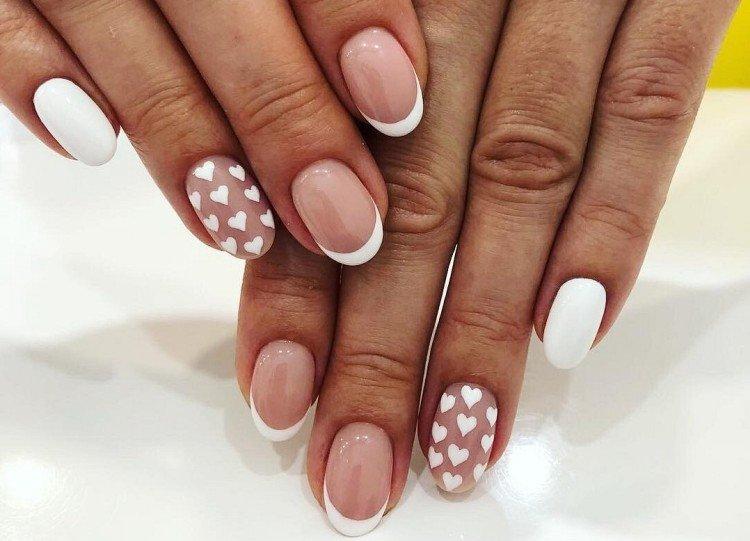 Френч - Маникюр на короткие ногти 2021