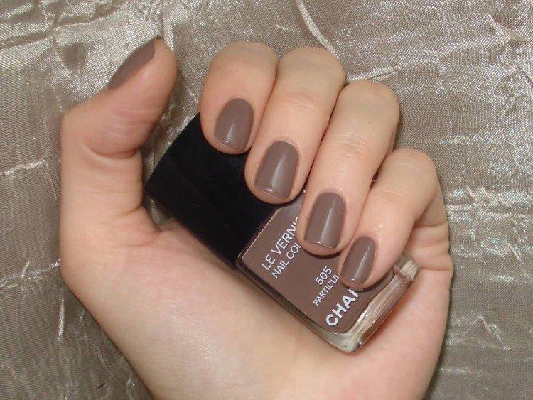 «Кофейные» оттенки - Маникюр в школу на короткие ногти