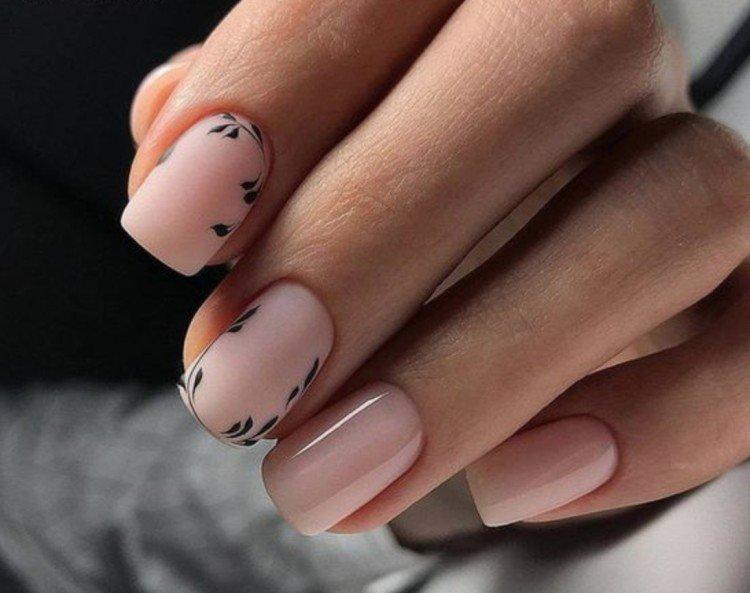 Универсальное матовое покрытие - Маникюр в школу на короткие ногти