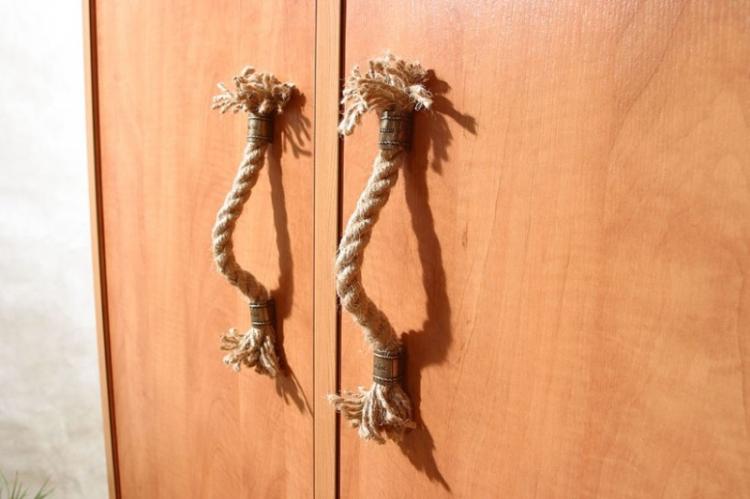 Необычные мебельные ручки - фото