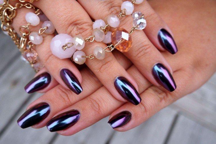 Зеркальная втирка - Модные цвета маникюра 2020-2021