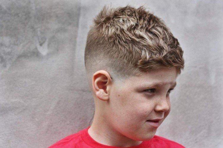 Цезарь - Модные стрижки для мальчиков 2021