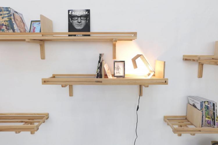 Настенные полки - фото