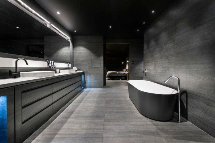 Матовые натяжные потолки в ванной комнате