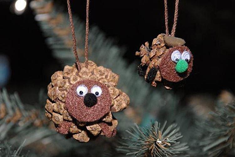 Новогодние поделки из шишек для детей - фото и идеи