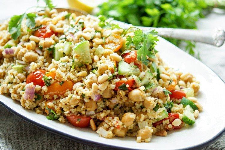 Салат с курицей нутом и кускусом - Новогодние салаты без майонеза рецепты