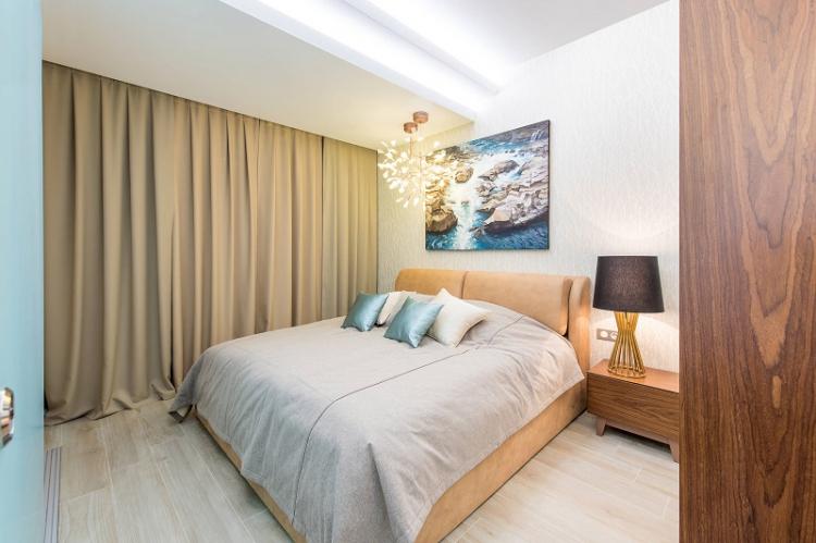 Белый - Цвет обоев для спальни