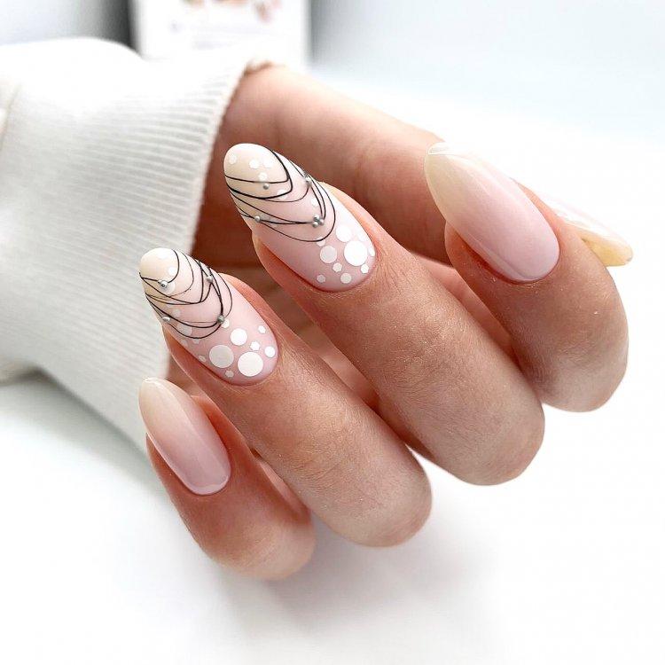 Осенний свадебный маникюр 2020 - фото