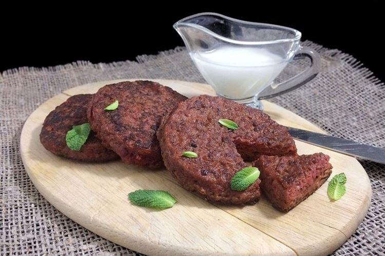 Печеночные котлеты со свеклой - рецепты