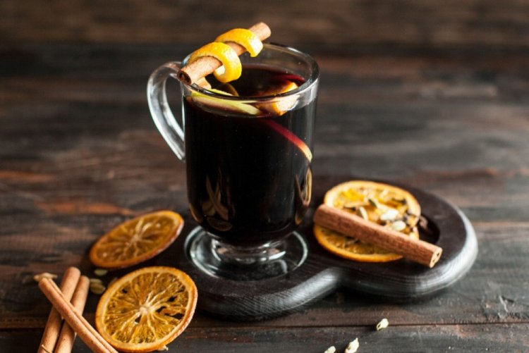 Глинтвейн с соком сицилийского апельсина