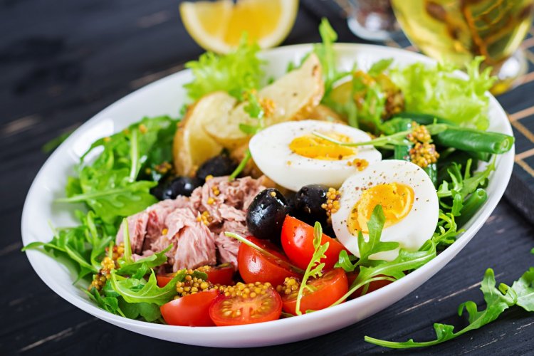 15 отличных рецептов салата Нисуаз