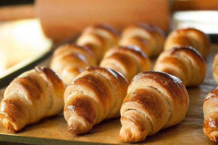 Слоеные пирожки с творогом и курагой - рецепты