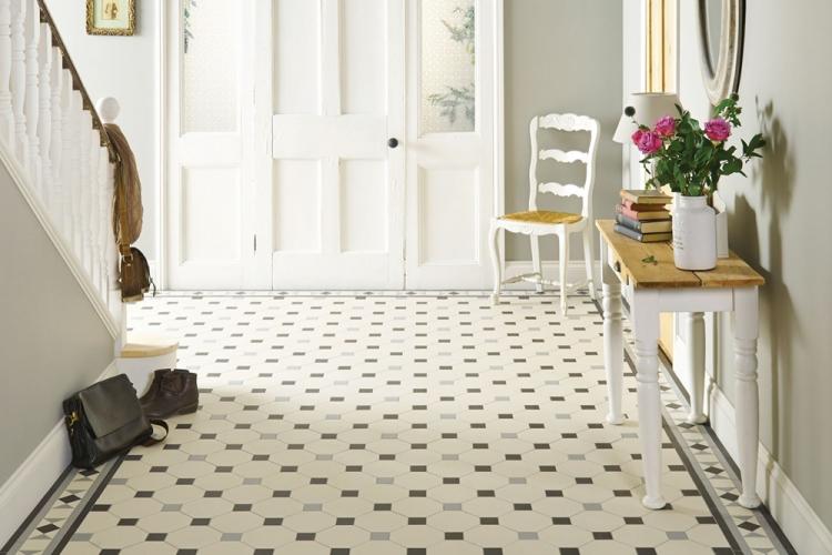 Плитка для пола в прихожей - фото