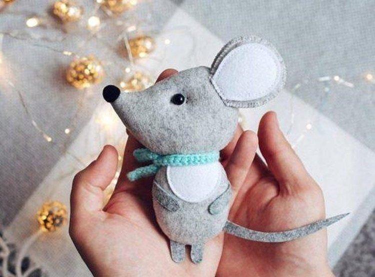 Новогодняя крыса из фетра - Подарки на Новый год 2020 своими руками