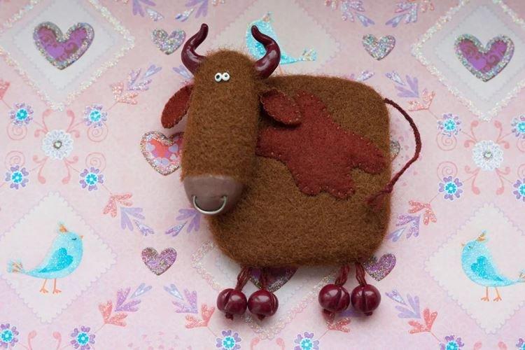 Поделка бычок на Новый год 2021 своими руками - фото и идеи