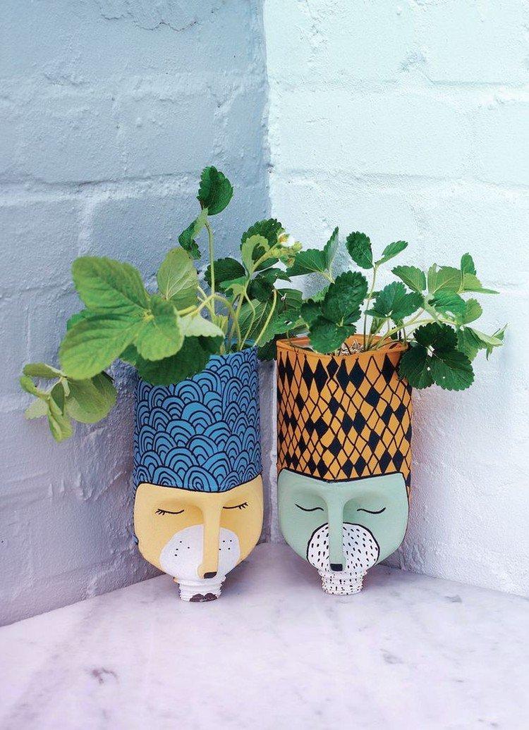 Горшки и вазы для цветов - Поделки из пластиковых бутылок своими руками