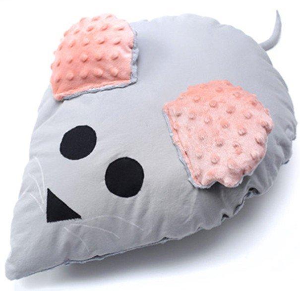 Треугольная подушка Мышка своими руками