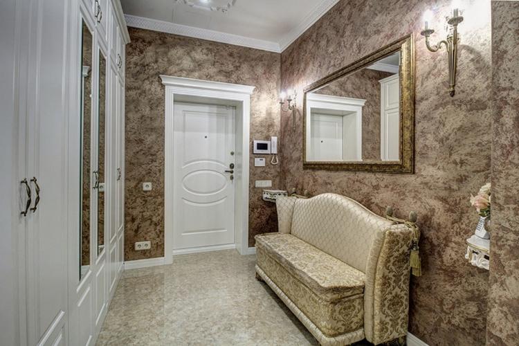 Дизайн прихожей в классическом стиле - фото реальных интерьеров