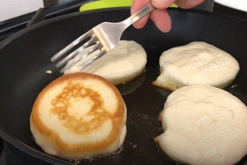 Оладьи на кефире без яиц - пошаговый рецепт