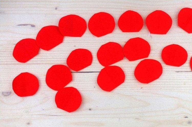 Роза из отдельных лепестков - роза из фоамирана своими руками