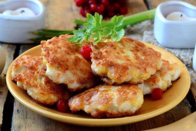 Рубленые котлеты из куриной грудки с сыром - рецепты