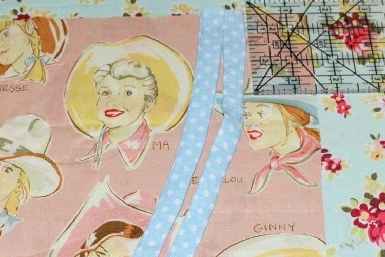 Подушки с пуговицами на стулья - Рукоделие для дома