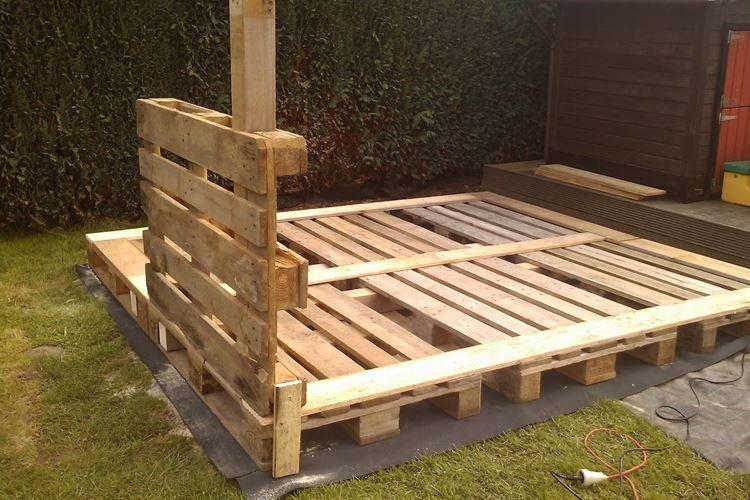 Беседка - Садовая мебель из поддонов для дачи фото