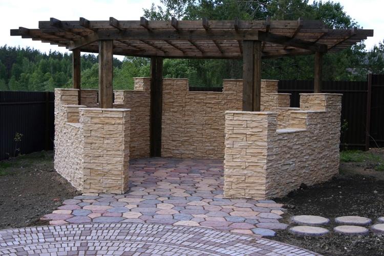 Каменные садовые беседки