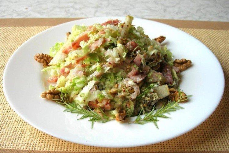 Салат «Красотка» без майонеза на праздничный стол - рецепты