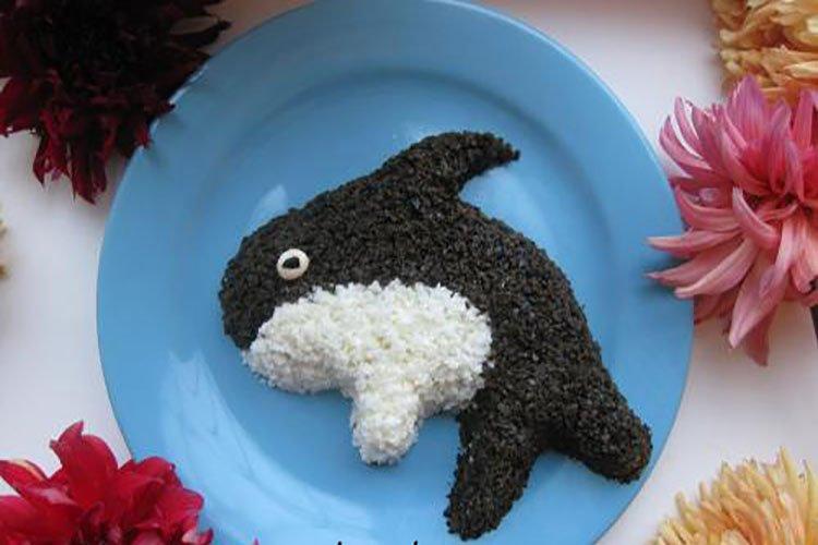 Салат со скумбрией и черносливом - рецепты