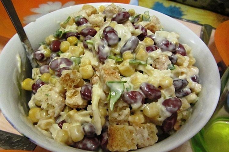 Салат с кукурузой и красной фасолью - рецепты
