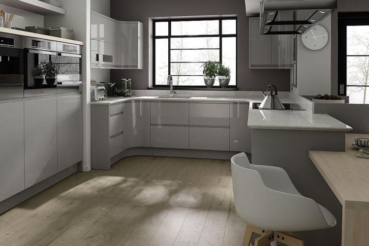 Серый цвет в интерьере кухни