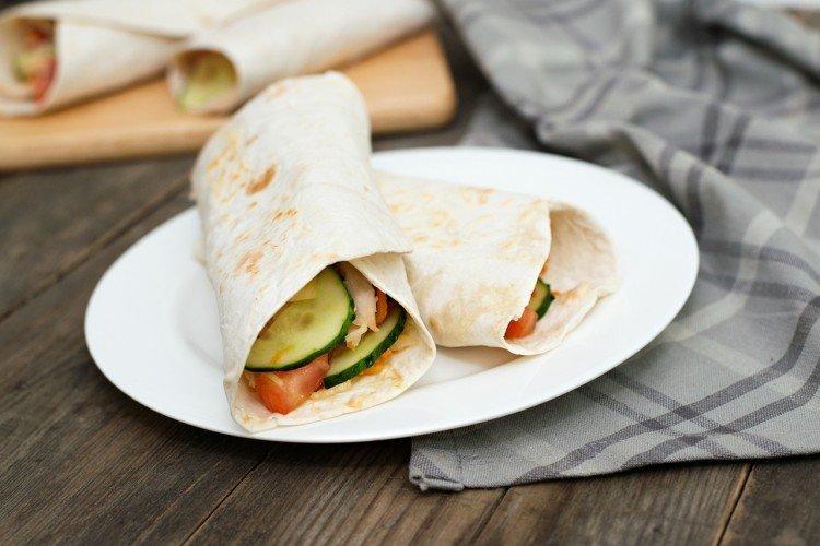 Шаурма с курицей и перцем в домашних условиях - рецепты