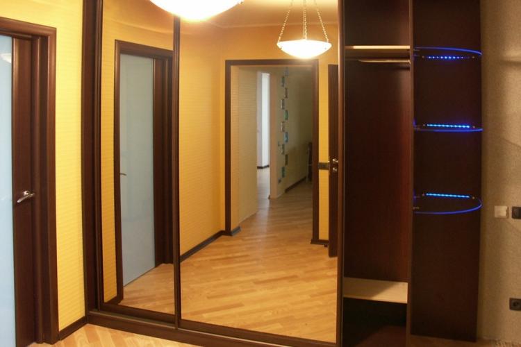 Шкаф-купе в прихожую - модели и фото