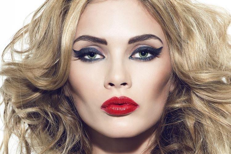 Слишком вызывающий макияж - Ошибки свадебного макияжа