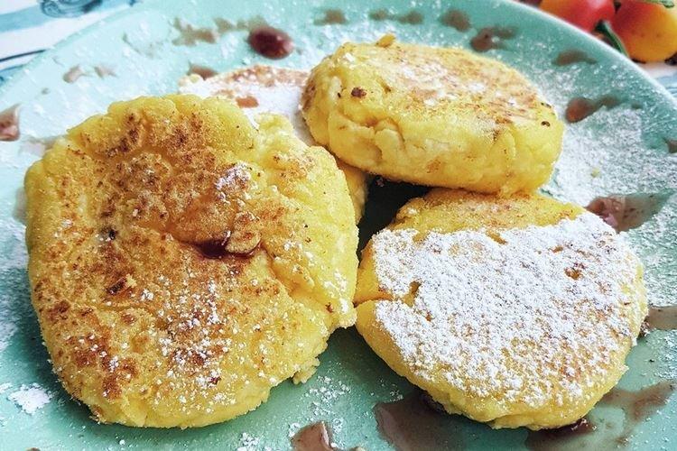 Сырники с кукурузной мукой - Рецепты сырников из творога на сковороде