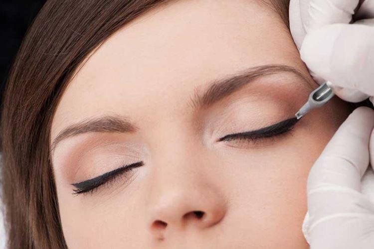 Уход за глазами после татуажа