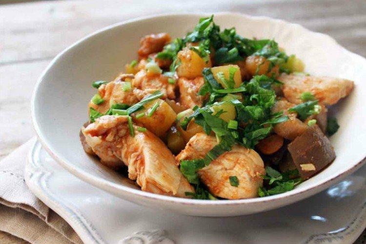 Тушеный картофель с мясом и баклажанами - рецепты пошагово