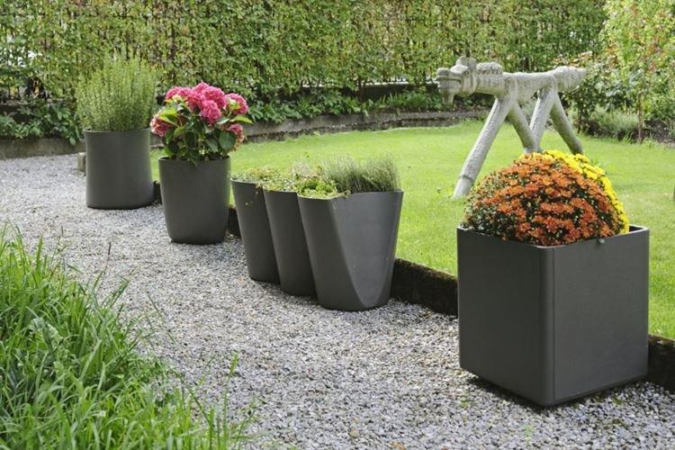 Уличные вазоны для цветов - фото