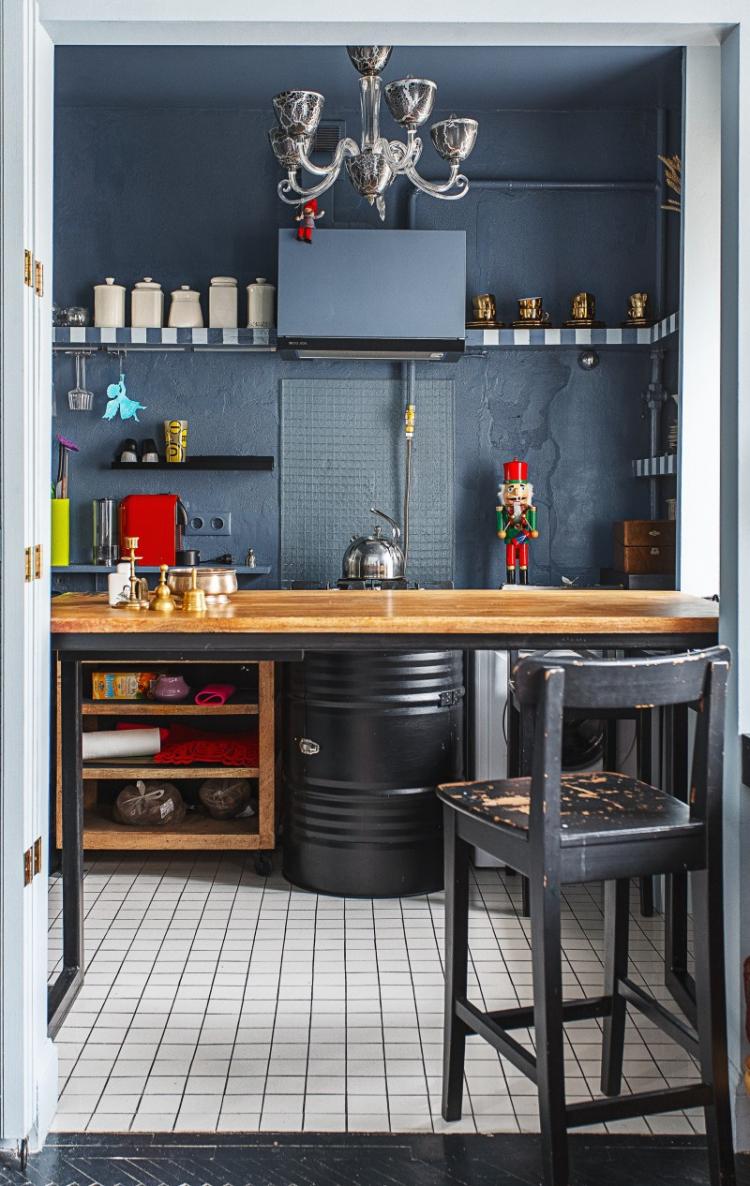 Яркий интерьер квартиры-студии, 28 кв.м.