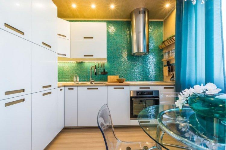 Зеленый цвет в интерьере кухни - дизайн фото
